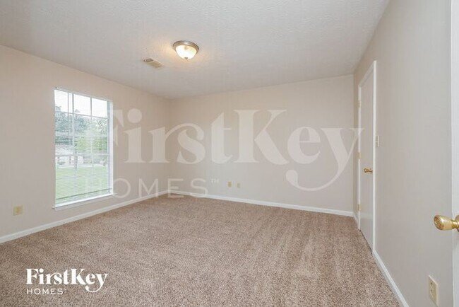 Building Photo - 362 Fieldgreen Dr