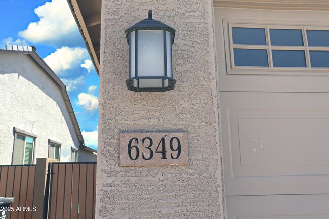 Building Photo - 6349 W Raymond St