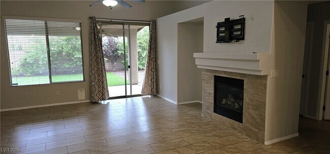 Building Photo - 10618 Bonnyhill St
