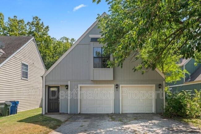 Primary Photo - 3201 Creekwood Dr