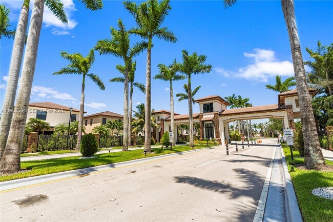 Building Photo - 9974 NW 86th Terrace