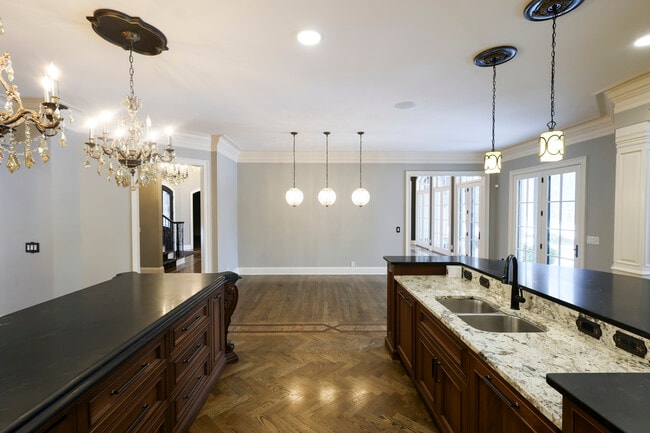 Building Photo - 9020 Whisperinghill Dr