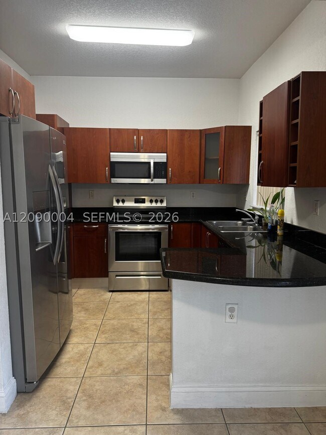 Building Photo - 18032 NW 74th Ct