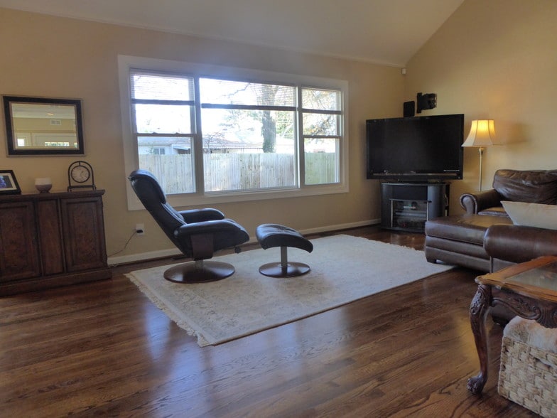living room - 461 Pepper Mill Ln