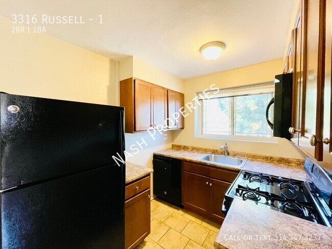 Building Photo - 3316 Russell-1