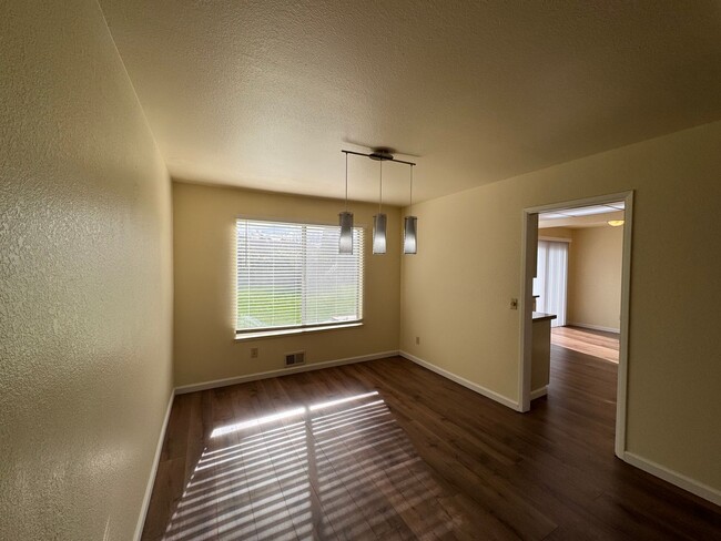 Building Photo - Coming Soon - Beautifully remodeled 5 bed/ 2.5 bath with huge backyard