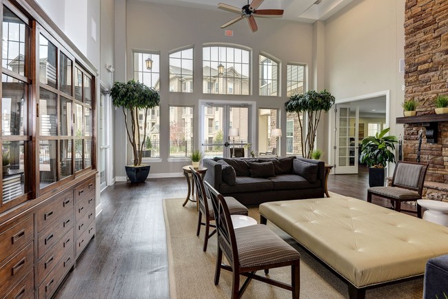 Building Photo - Elms Odenton