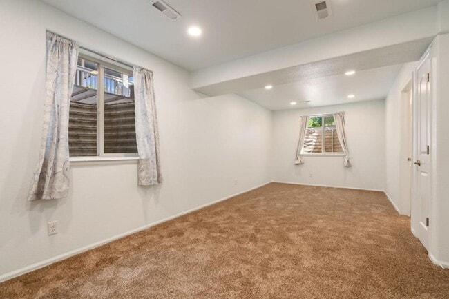 Building Photo - 4415 Wolcott Dr