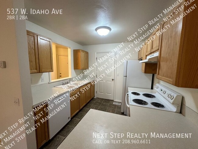 Building Photo - 537 W Idaho Ave
