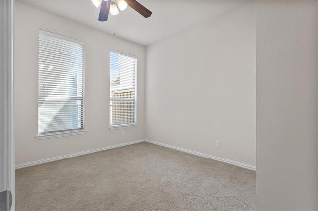 Building Photo - 1936 Lantana Ln