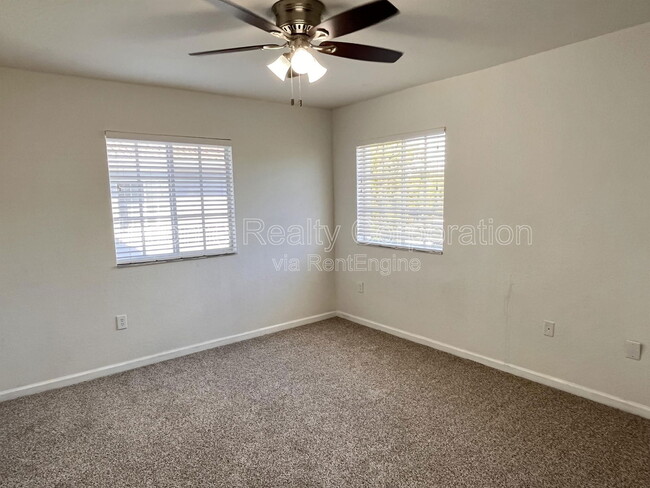 Building Photo - 27379 SW 143rd Ct