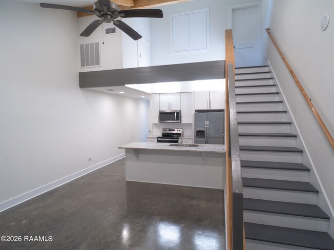 Building Photo - 110 Oak Plns Aly