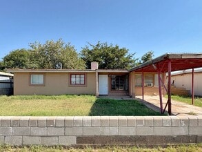 Building Photo - 1004 W MacKenzie Dr