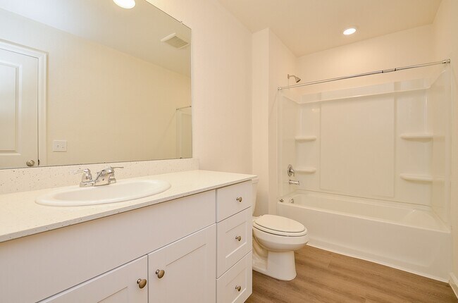 Building Photo - 27314 Clear Breeze Dr