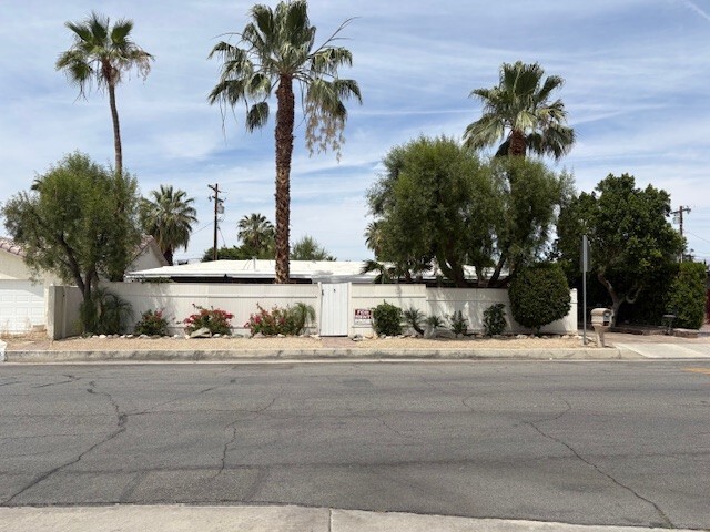 Building Photo - 74126 Chicory St