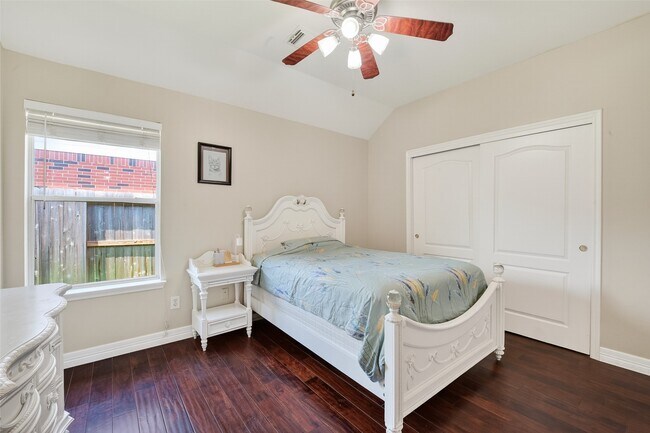 Building Photo - 3210 Princess Bay Ct
