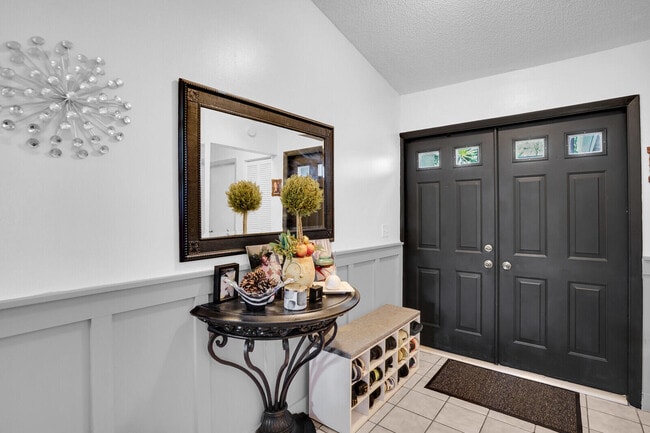 Building Photo - 3520 Westminster Dr