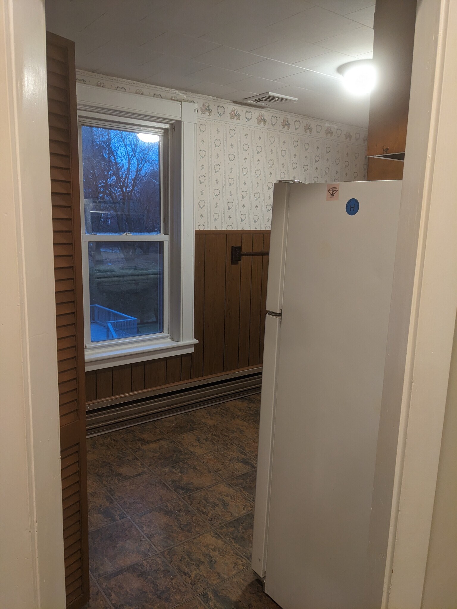 Building Photo - 701 Main St