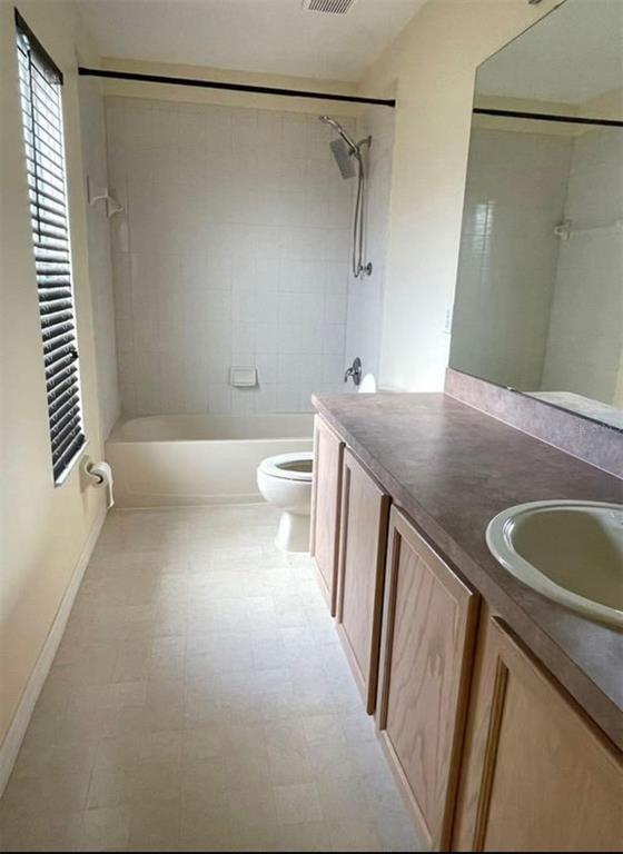 Building Photo - 15255 Harrowgate Way