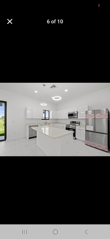 Building Photo - 4595 NW 34th St