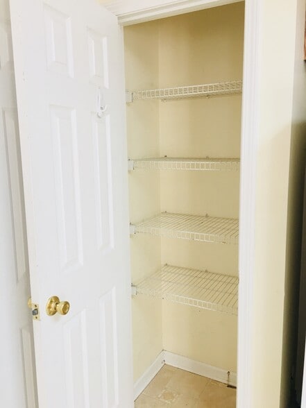 Building Photo - 5022 Lea Ann Way