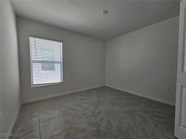 Building Photo - 12150 Dakota Ridge Pl