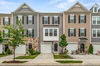 Building Photo - 309 Spring Bank Way