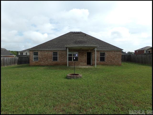 Building Photo - 9 Daytona Dr
