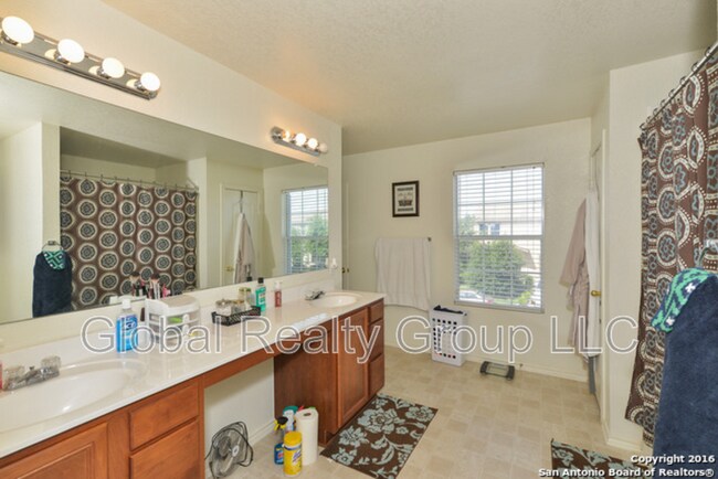 Building Photo - 4726 Appaloosa Run