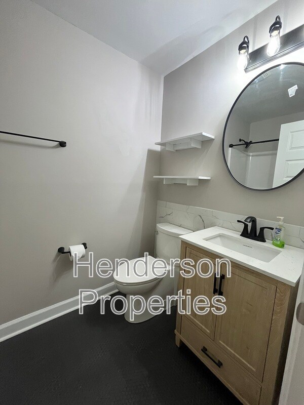 Building Photo - 5906 Colchester Pl