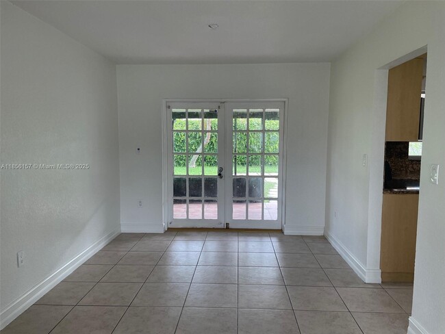 Building Photo - 14330 SW 71st Ln
