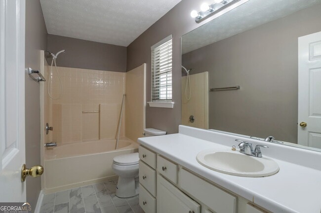 Building Photo - 90 Allen Oaks Way