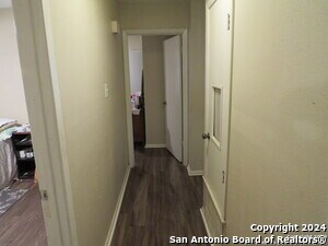 Building Photo - 4815 Sorrento