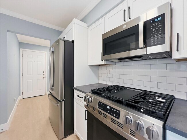 Building Photo - 7107 Dan Jean Drive Unit A