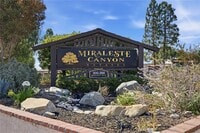 Building Photo - 374 Miraleste Dr