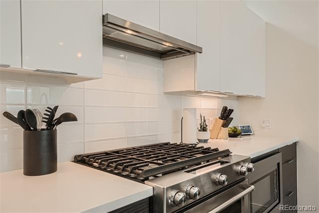 Building Photo - 2416 Eliot St