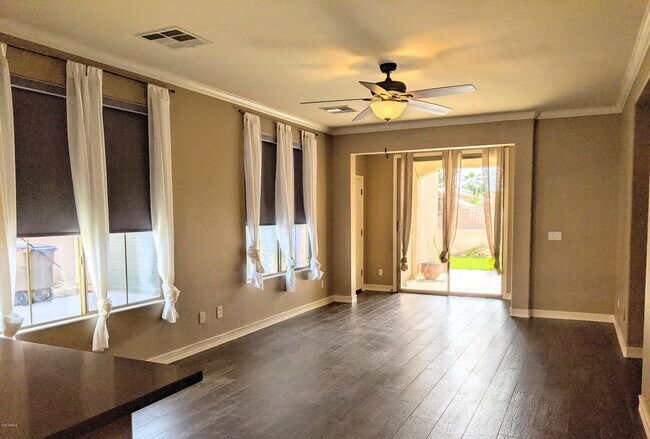 Building Photo - 21019 E Avenida Del Valle