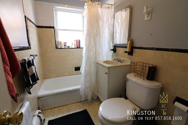 Building Photo - 34 Beechcroft St