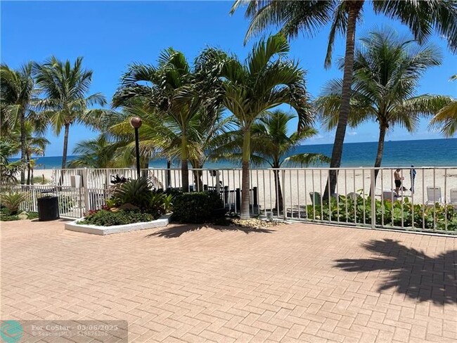 Building Photo - 1010 S Ocean Blvd