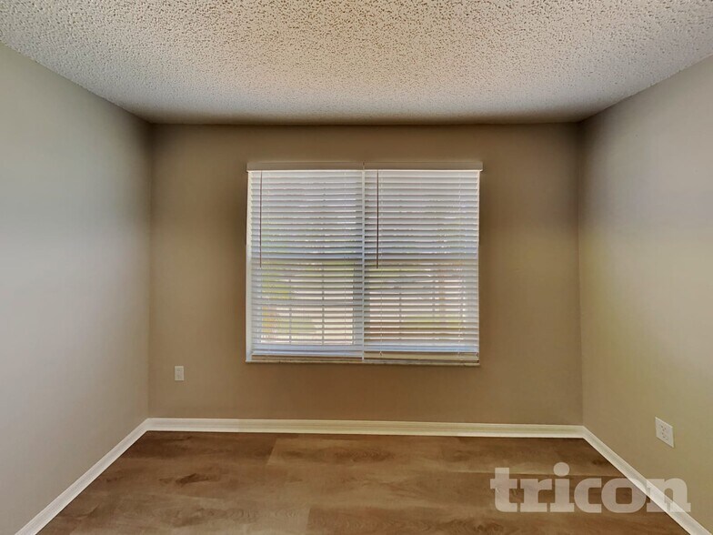 Building Photo - 5421 Dahlia Reserve Dr