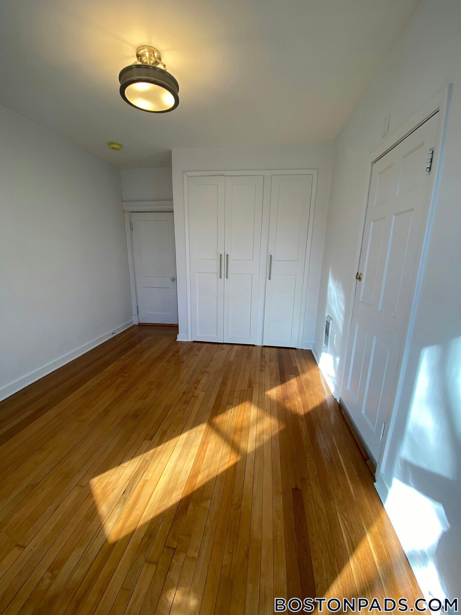 Building Photo - 229 Harvard St