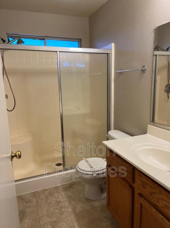 Building Photo - 12532 W Myer Ln