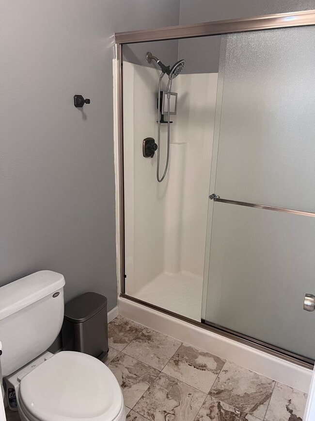 Building Photo - DESIRABLE GATED COMMUNITY WITH VIEWS, POOLS, HOT TUB, FITNESS CENTER, AND MORE!!!