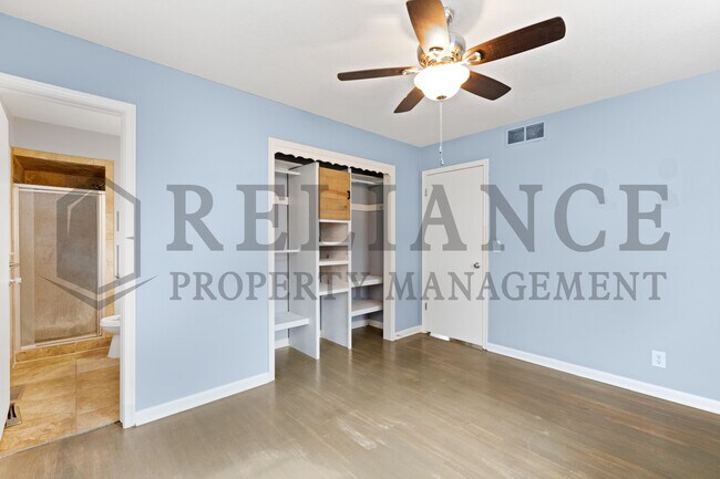 Building Photo - 512 Cindy St