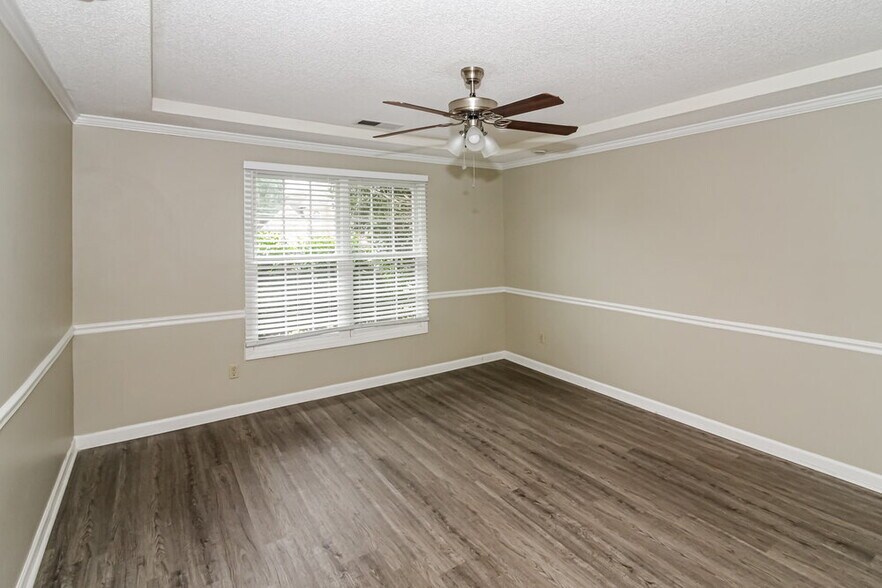Building Photo - 8220 Glynn Vale Cove S