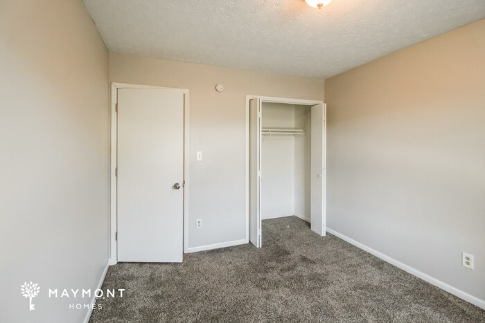 Building Photo - 1733 Overlook Way SW