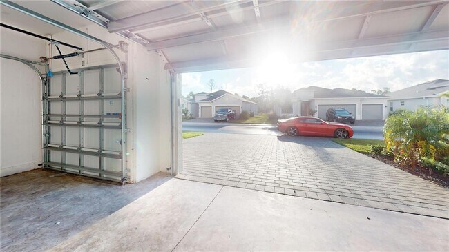 Building Photo - 8535 St Kitts Cir