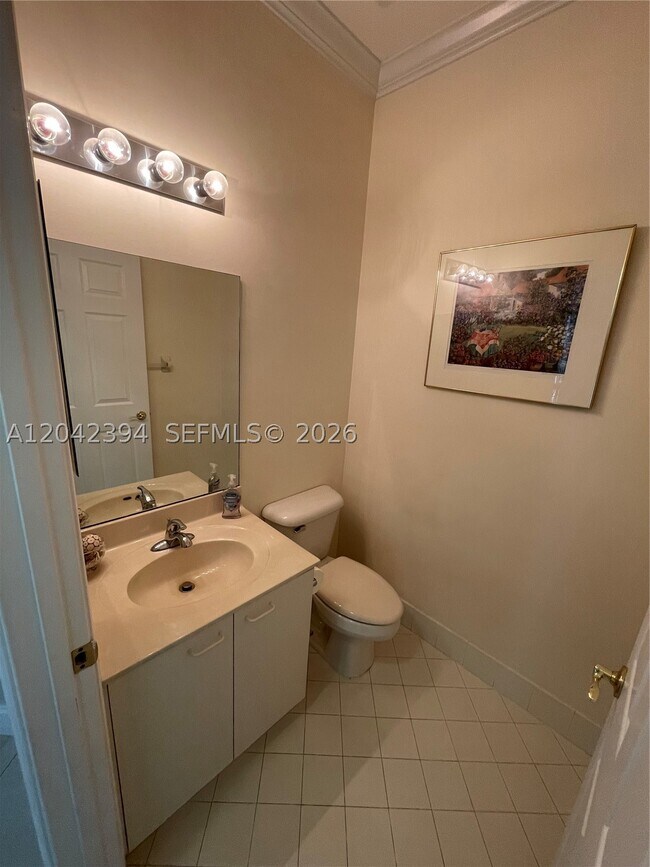 Building Photo - 16331 SW 49th Ct
