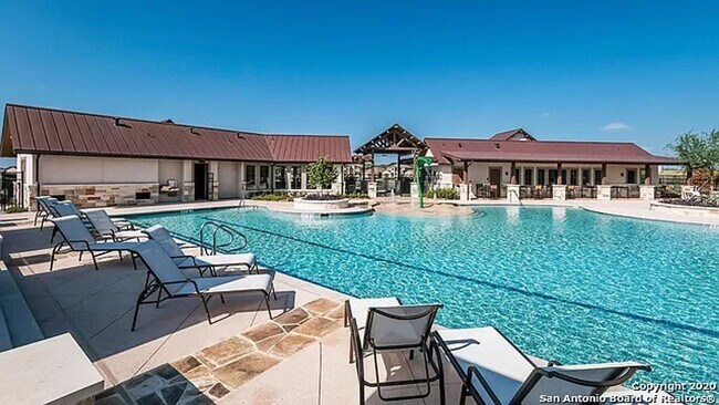 Building Photo - ONE STORY  |  3 BEDROOM  |  2 BATH  |  YAR...