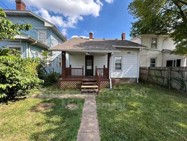 Building Photo - 51 S Sperling Ave